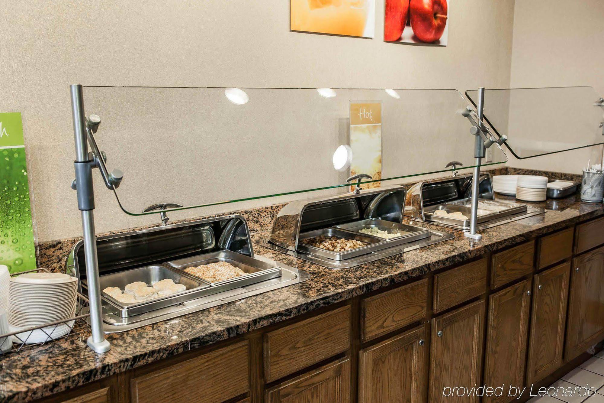 Quality Inn & Suites Goshen Εξωτερικό φωτογραφία