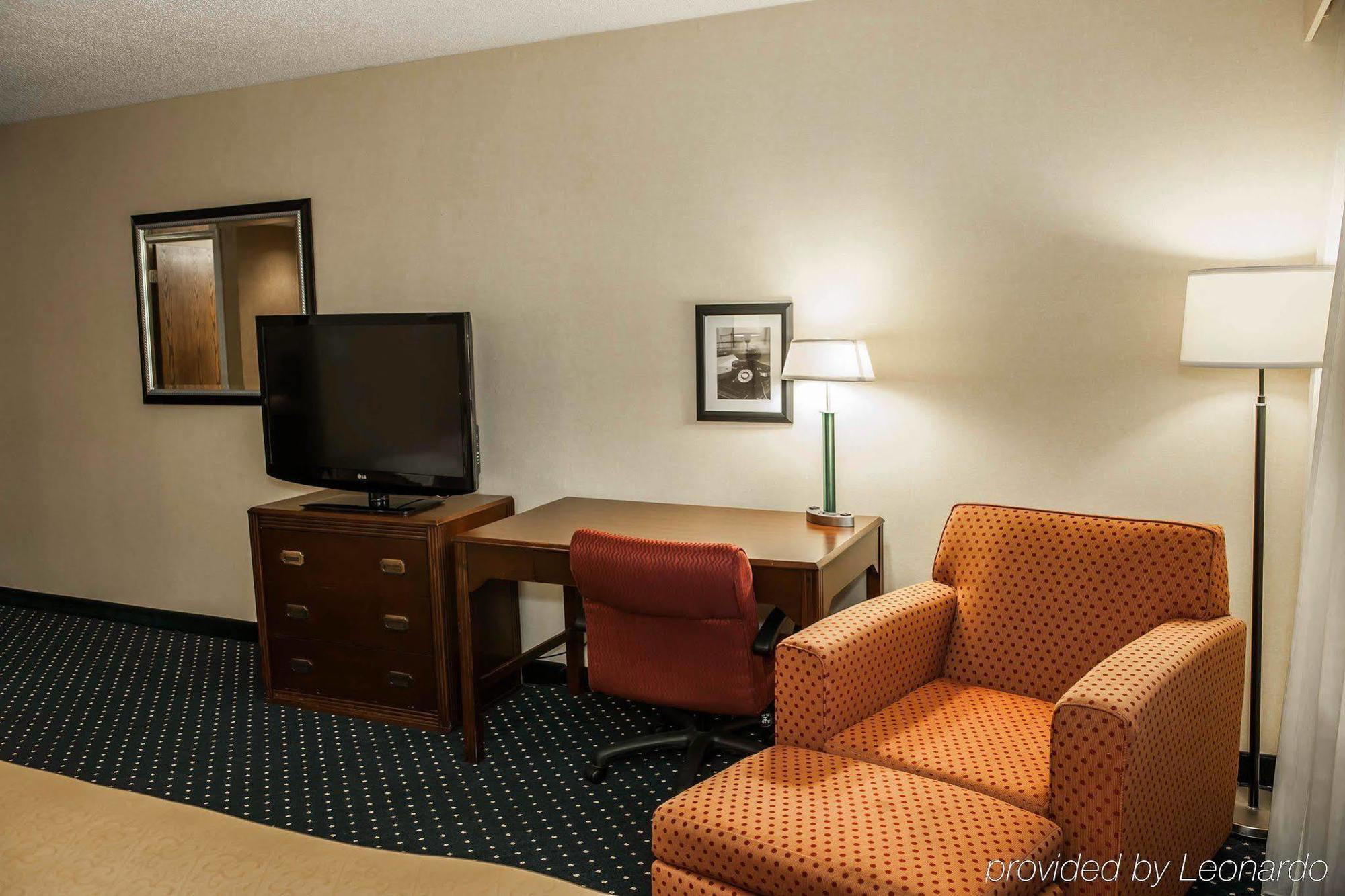 Quality Inn & Suites Goshen Εξωτερικό φωτογραφία