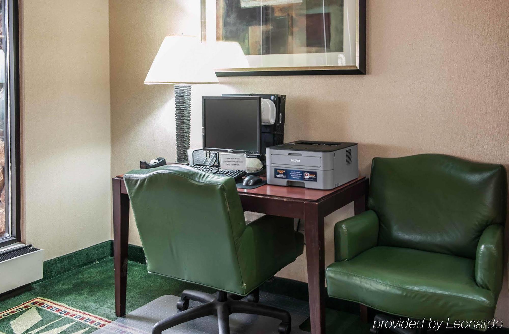 Quality Inn & Suites Goshen Εξωτερικό φωτογραφία